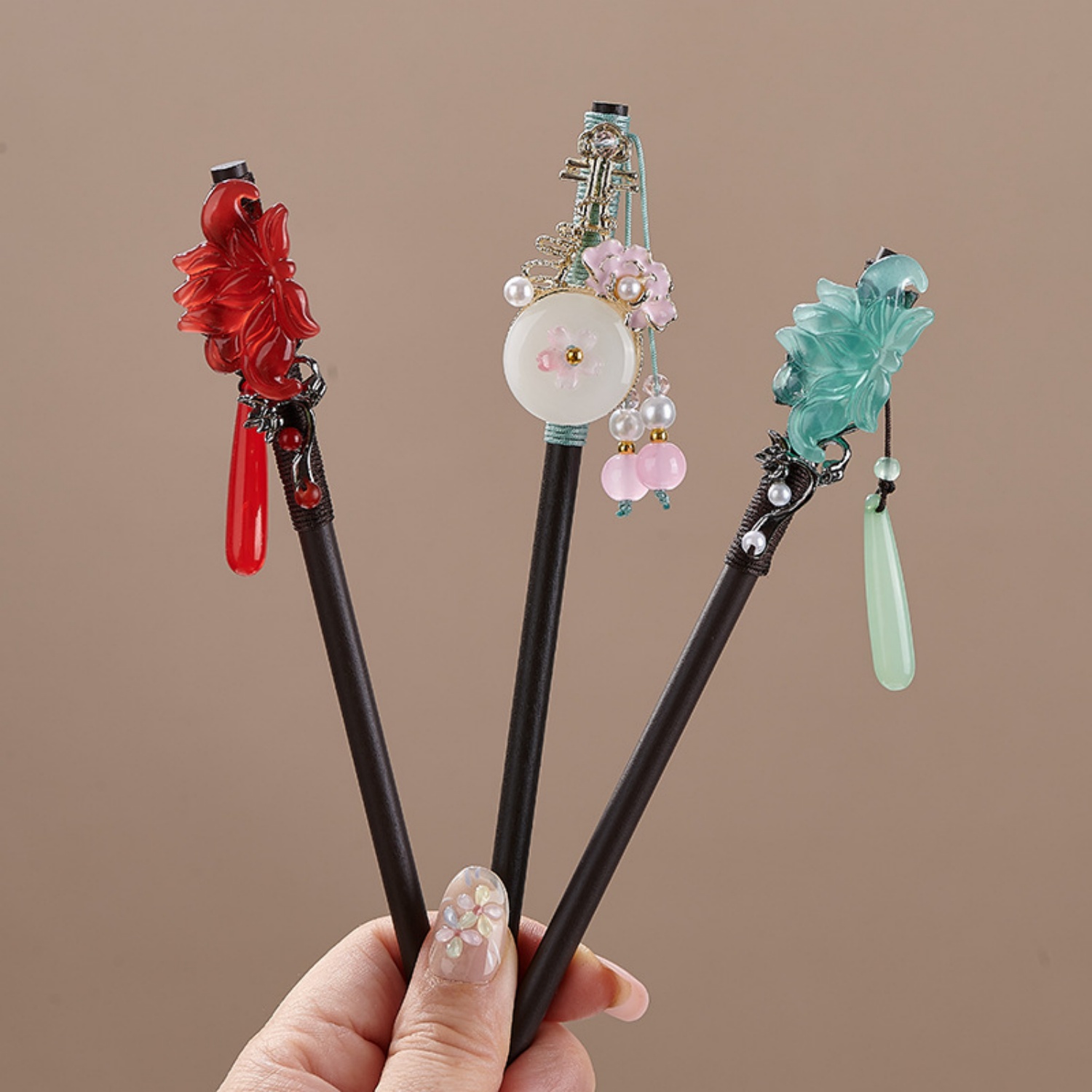 ヴィンテージフラワーヘアピン女性のためのエレガントな木製花ヘ - Vintage Jewelry Collection のレビューと価格