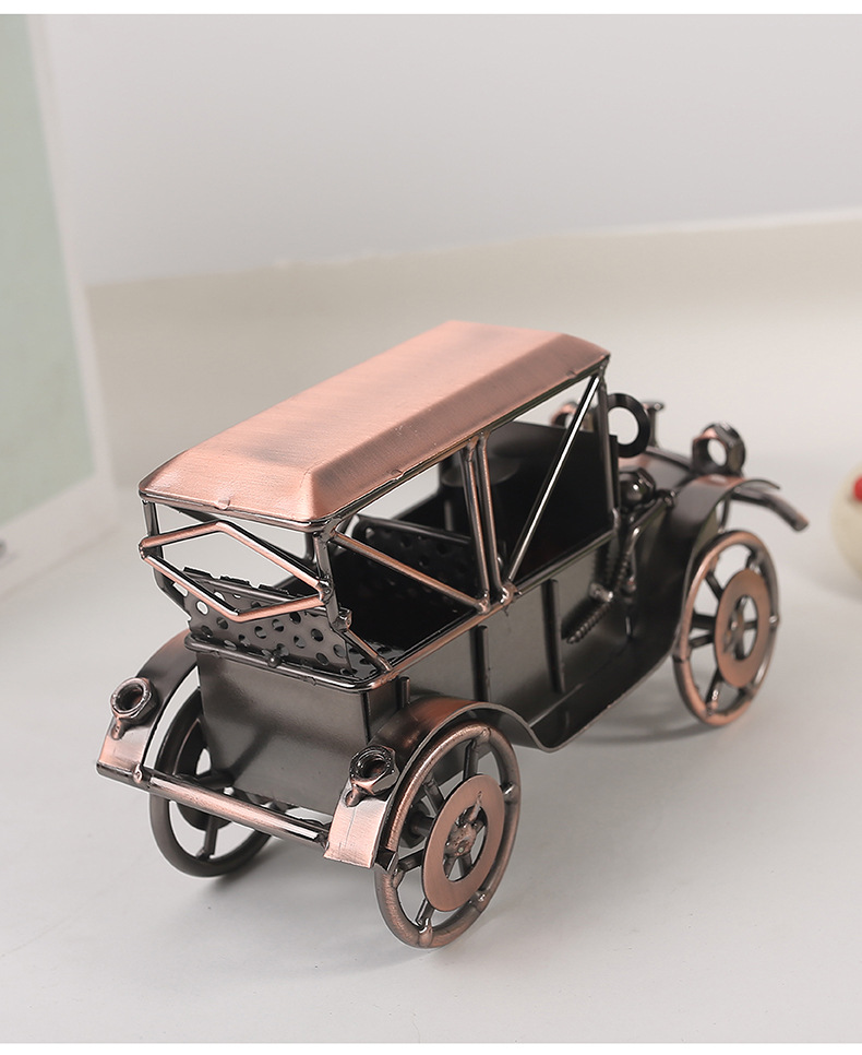 ヨーロッパスタイルのヴィンテージ合金古い車の模型装飾品クリエ - Vintage And Collectible Toys のレビューと価格